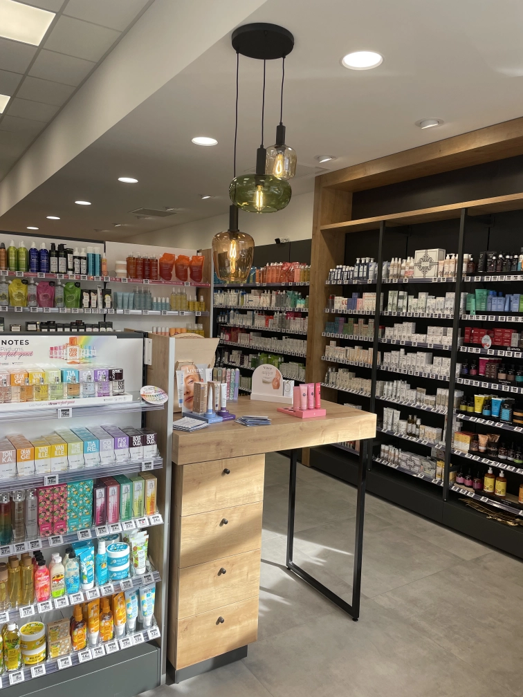 Agencement pharmacie Saint Louis