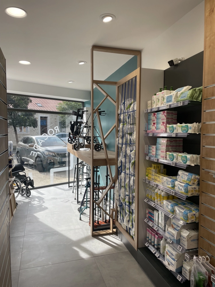 Agencement pharmacie Saint Louis